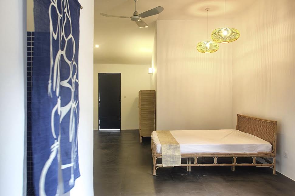 Contemporary 3 Bedroom Apartment Near Central Market | Phnom Penh Real Estate