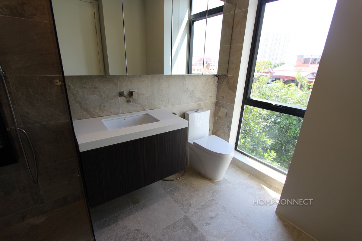 Stylish 3 Bedroom Duplex Condo in Tonle Bassac | Phnom Penh Real Estate