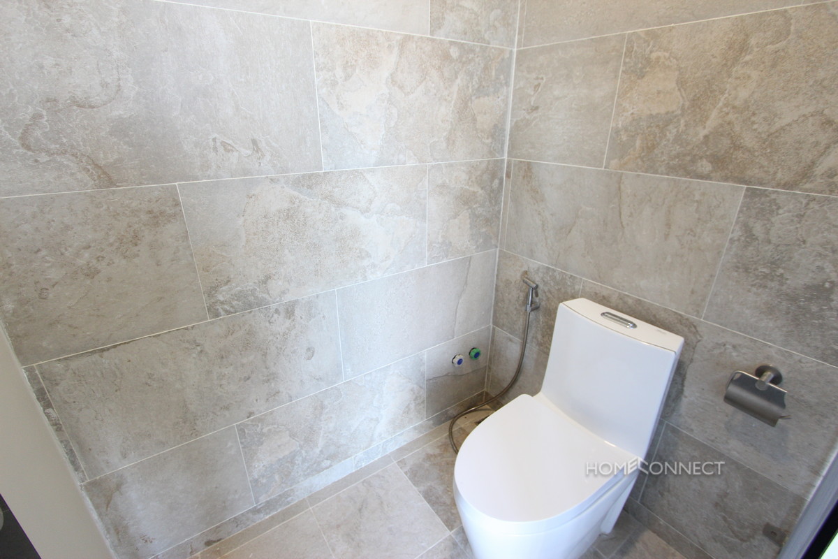 Stylish 3 Bedroom Duplex Condo in Tonle Bassac | Phnom Penh Real Estate