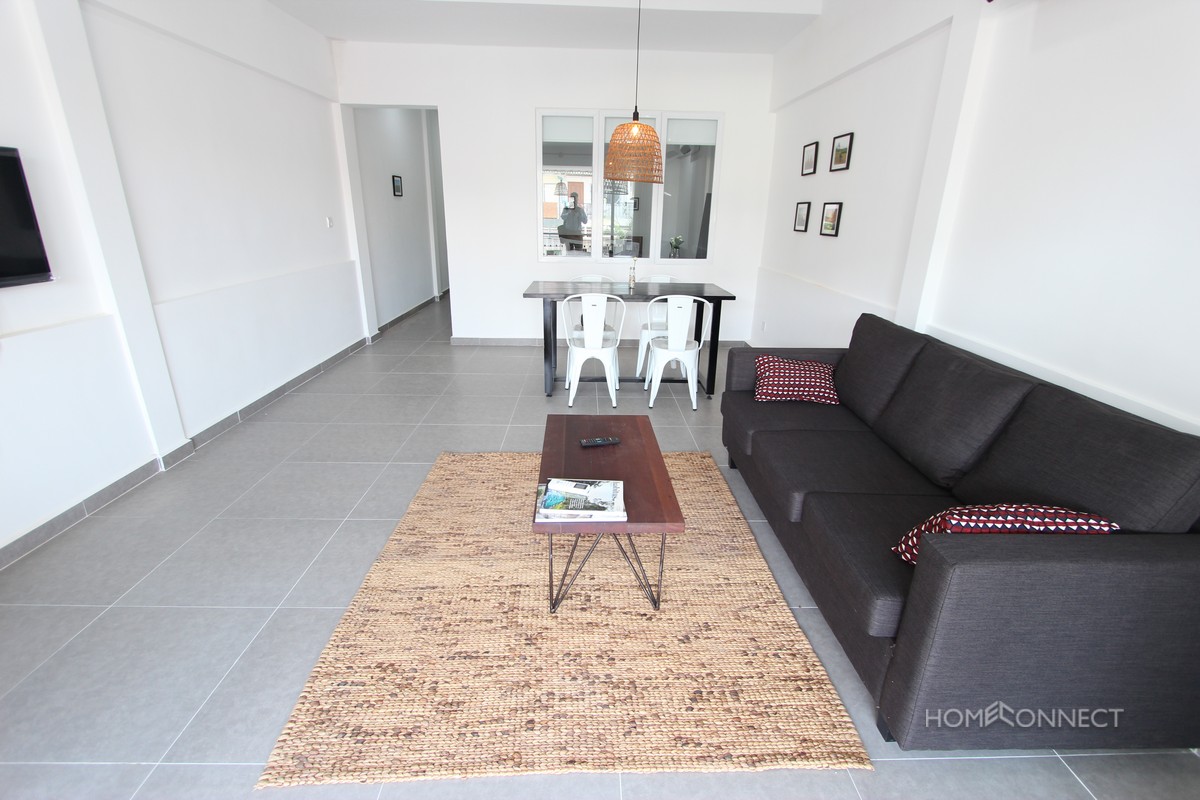 Big Balcony 2 Bedroom Apartment In Daun Penh | Phnom Penh Real Estate