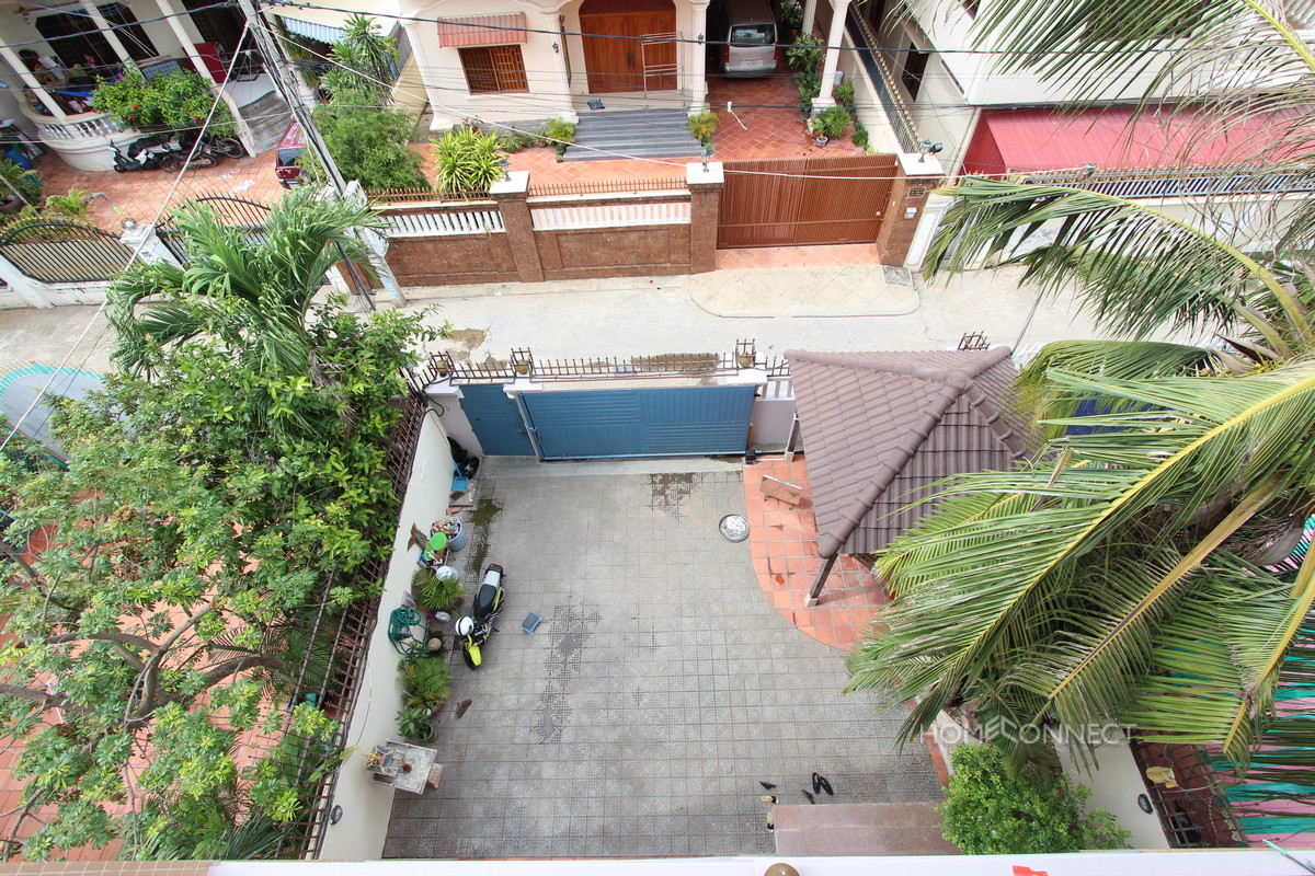 Secure 3 Bedroom Townhouse in Tonle Bassac | Phnom Penh Real Estate