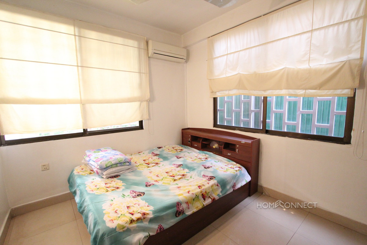 Pleasant 2 Bedroom Apartment in BKK3 | Phnom Penh Real Estate