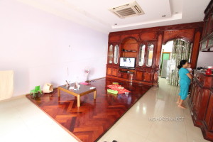 Secure Family Home in Tonle Bassac | Phnom Penh Real Estate