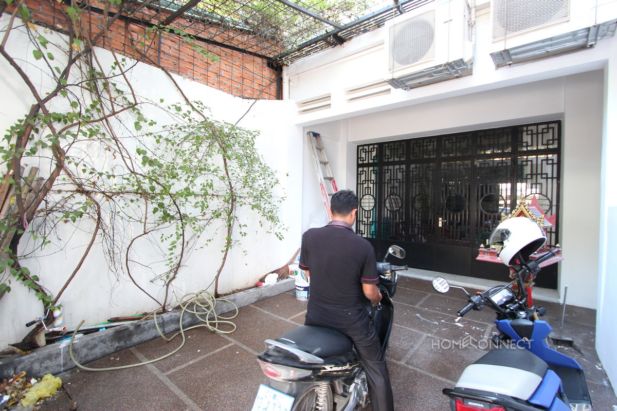 Beautiful 4 Bedroom Townhouse Near Independence Monument | Phnom Penh Real Estate