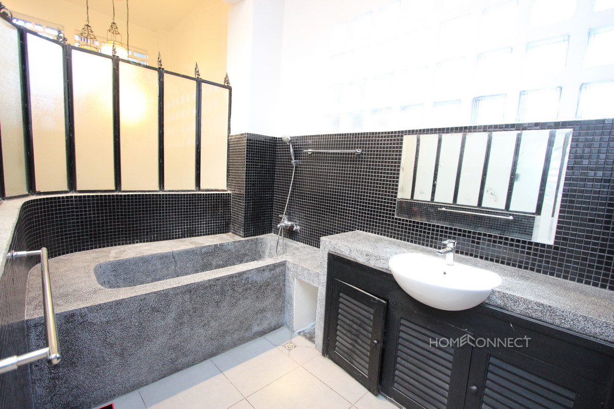 Beautiful 4 Bedroom Townhouse Near Independence Monument | Phnom Penh Real Estate