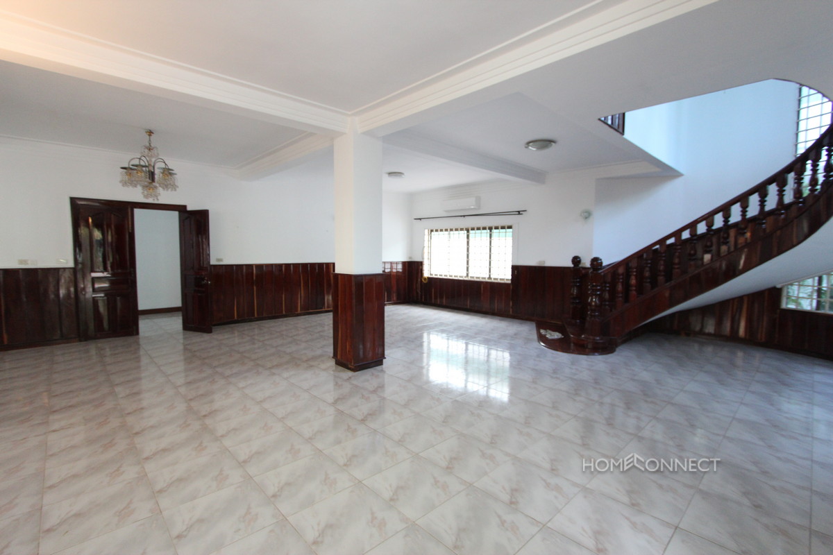 Large Villa for Rent in Central Daun Penh | Phnom Penh Real Estate