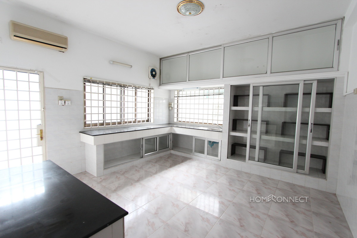 Large Villa for Rent in Central Daun Penh | Phnom Penh Real Estate