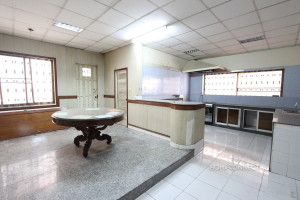 Comfortable 5 Bedroom Villa in Daun Penh | Phnom Penh Real Estate
