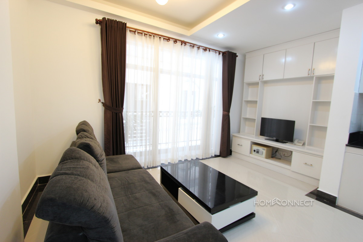 Western 1 Bedroom Apartment Near Russian Market | Phnom Penh Real Estate