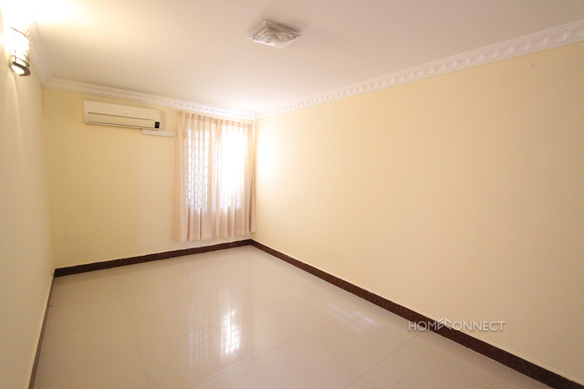 Large 3 Bedroom Townhouse in Toul Kork | Phnom Penh Real Estate