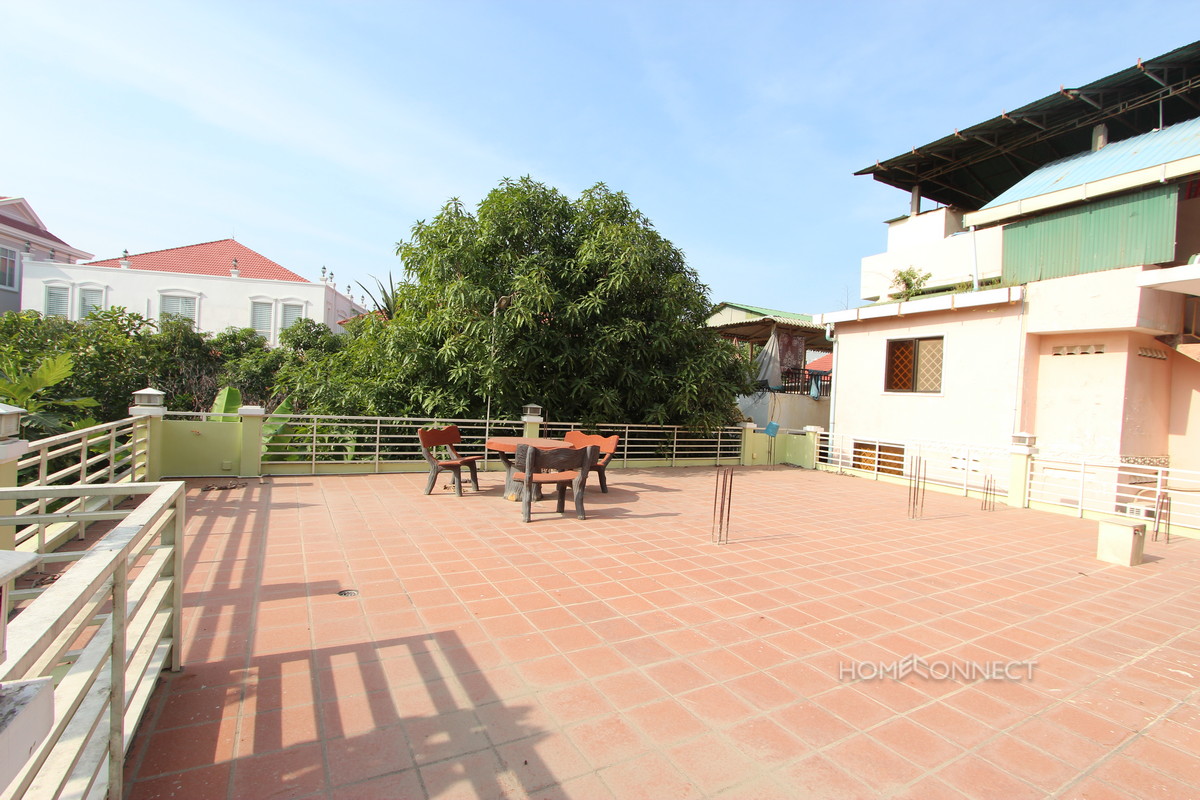 Large 3 Bedroom Townhouse in Toul Kork | Phnom Penh Real Estate