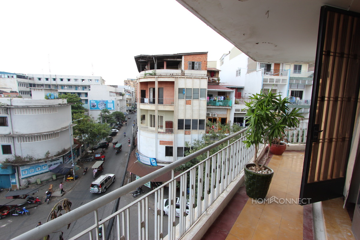 2 Bedroom Riverside Apartment Near Psar Chas | Phnom Penh Real Estate