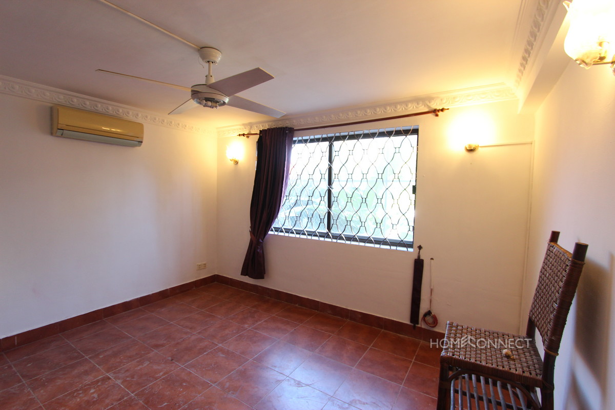 Quiet and Secure Townhouse in Tonle Bassac | Phnom Penh Real Estate