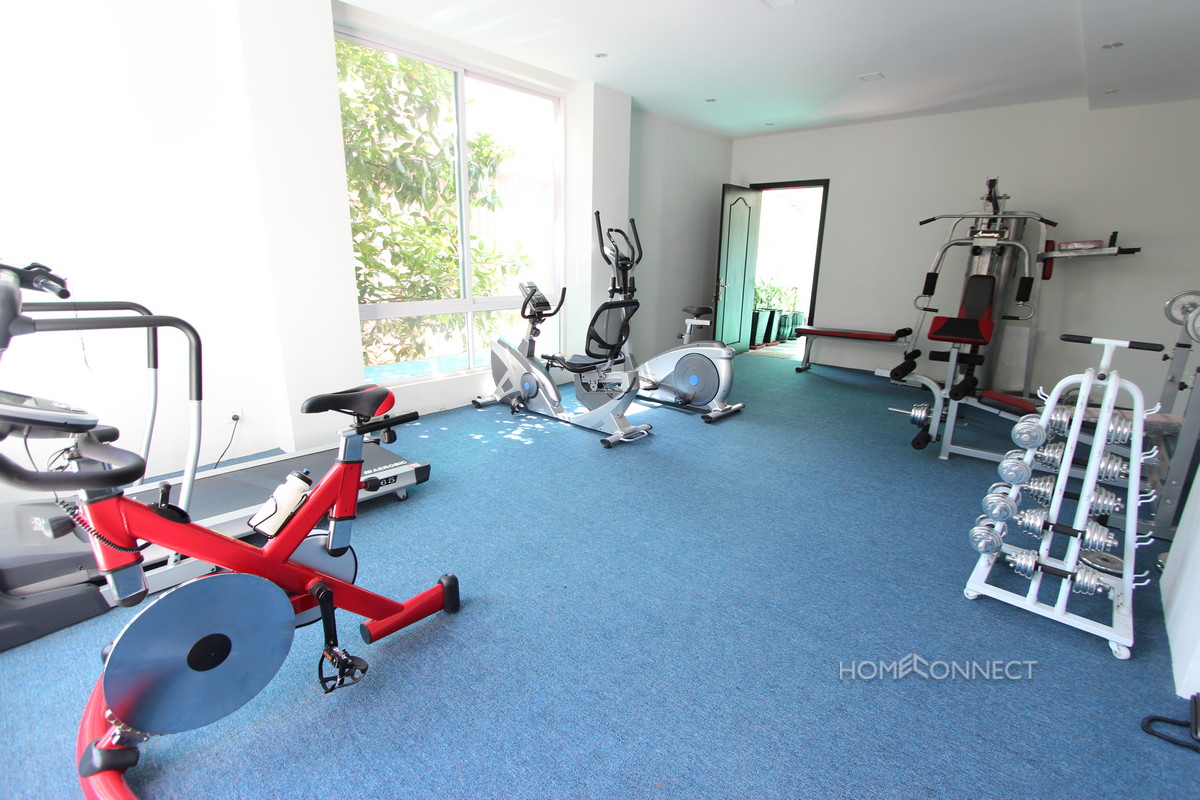 Studio Apartment With Pool & Gym in The Heart Of BKK1 | Phnom Penh Real Estate