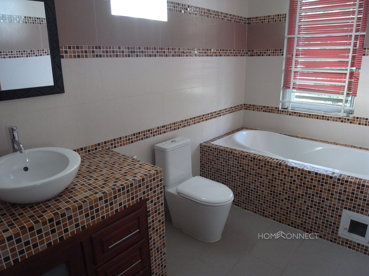 Beautiful 4 Bedroom Family Villa For Rent in Boueng Tumpun | Phnom Penh Real Estate