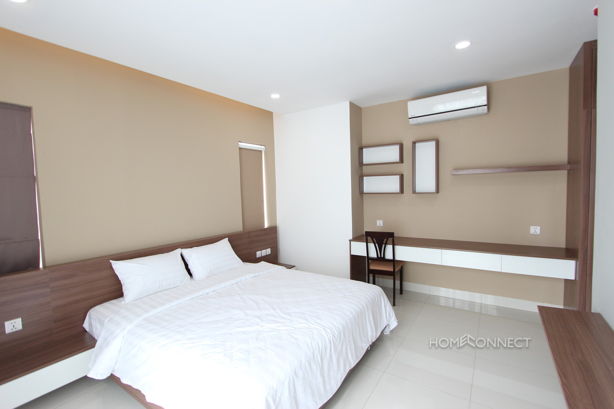 Fantastic 2 Bedroom Apartment in Tonle Bassac | Phnom Penh Real Estate