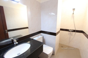 Luxurious 2 Bedroom Apartment in Tonle Bassac | Phnom Penh Real Estate