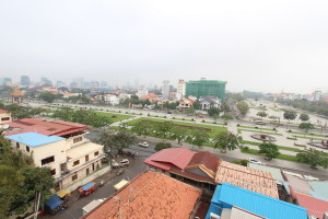 Luxurious 2 Bedroom Apartment in Tonle Bassac | Phnom Penh Real Estate