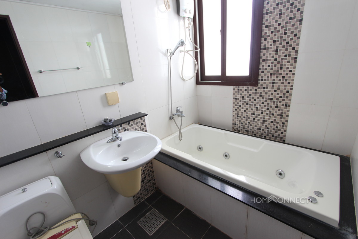 Large 3 Bedroom Apartment in Toul Kork | Phnom Penh Real Estate