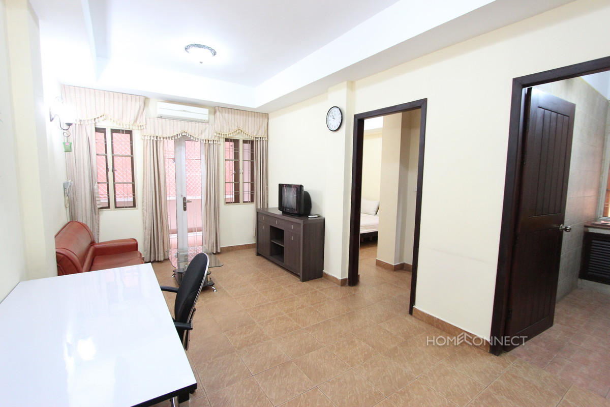 Compact 1 Bedroom Apartment in 7 Makara | Phnom Penh Real Estate