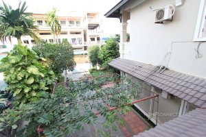 Comfortable 3 Bedroom Villa in Boeung Tumpun | Phnom Penh Real Estate