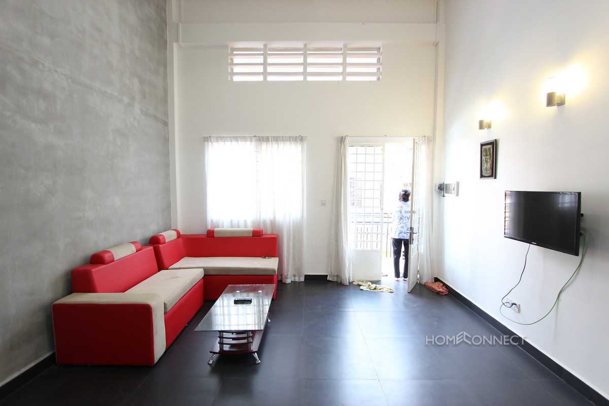 Refurbished 1 Bedroom Apartment in Tonle Bassac | Phnom Penh Real Estate