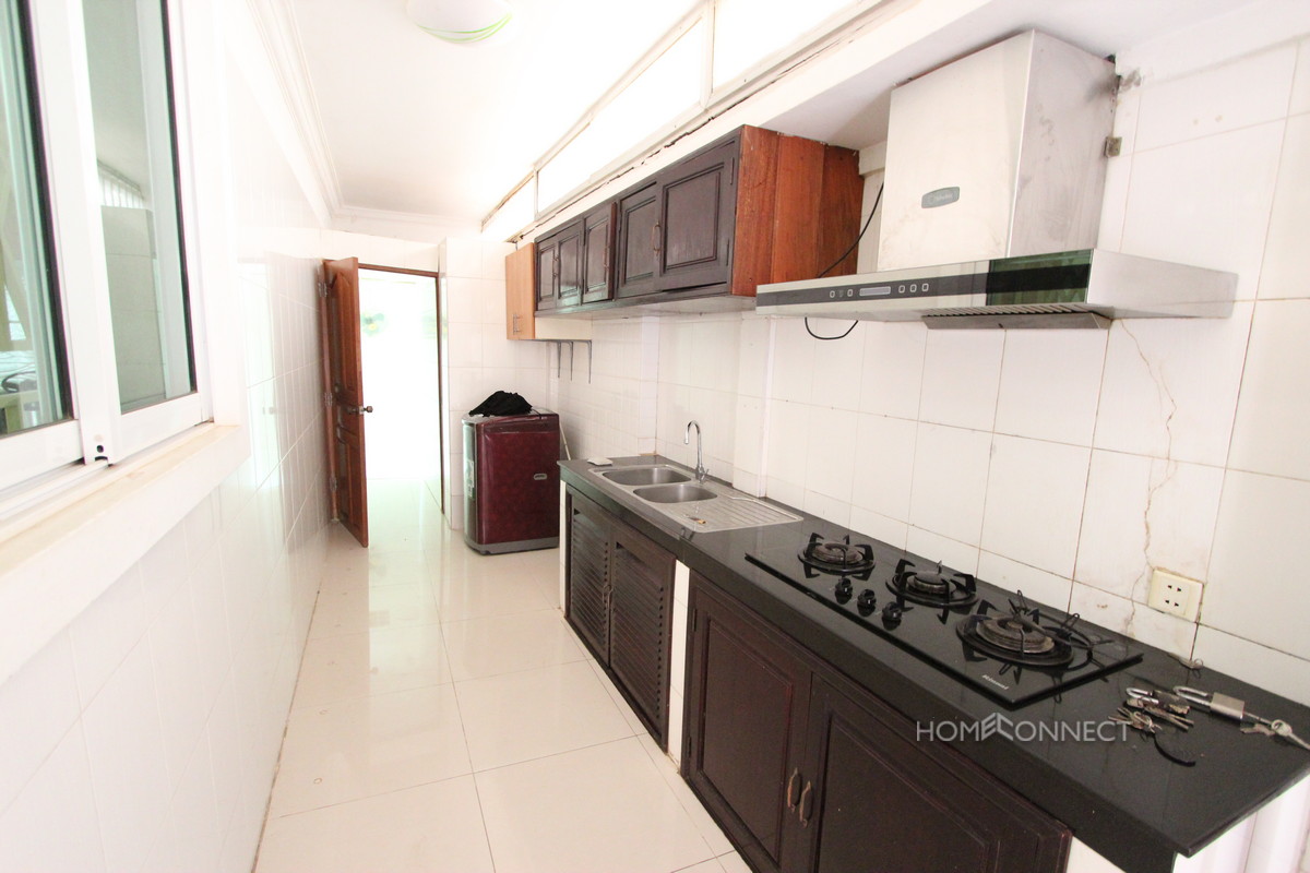 Secure 4 Bedroom Family Villa in Tonle Bassac | Phnom Penh Real Estate