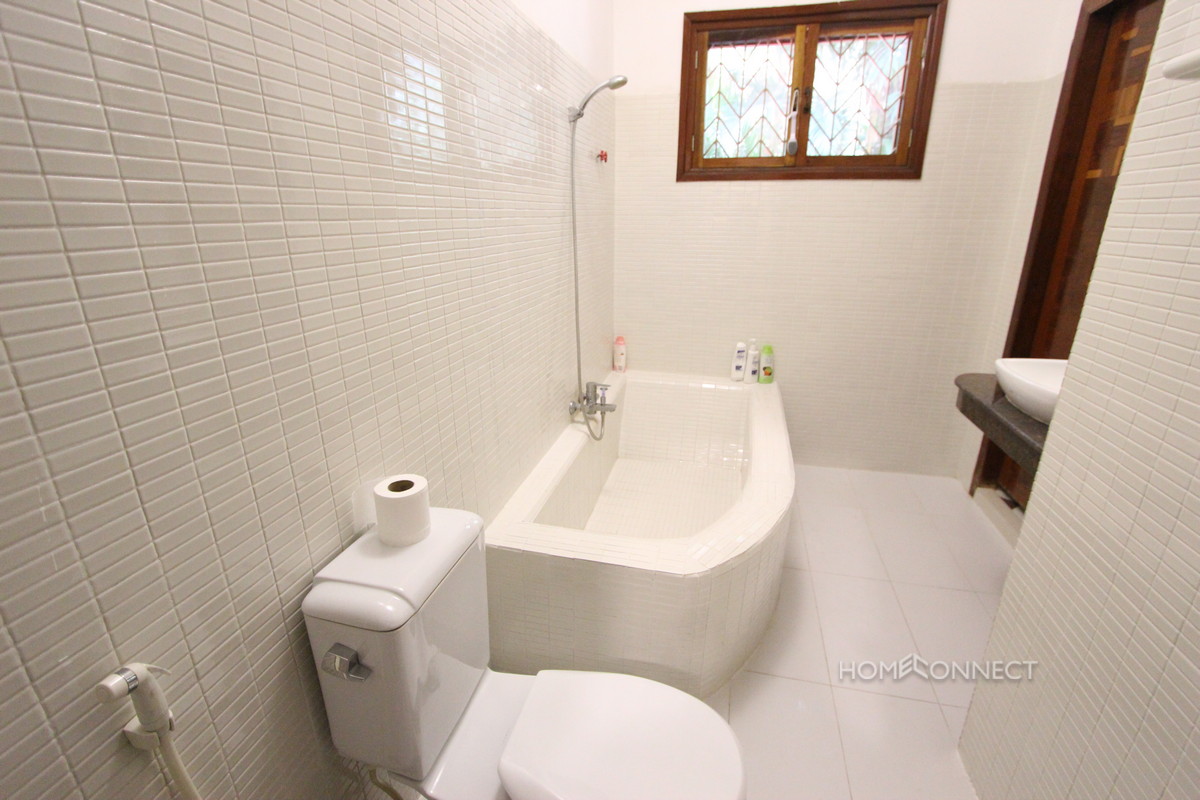 Large Western Style 6 Bedroom Villa For Rent Near Aeon Mall | Phnom Penh Real Estate