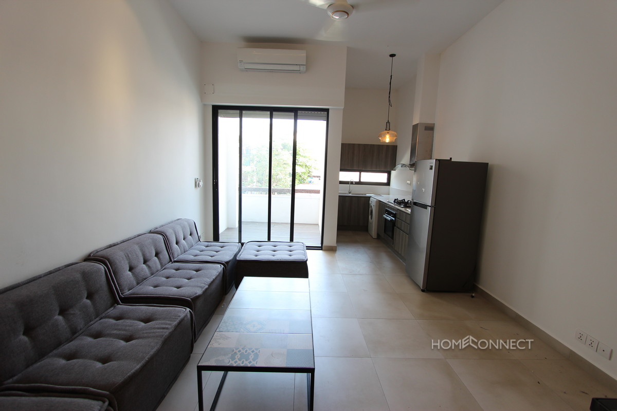 Newly Renovated Two Bedroom Apartment Beside the National Museum | Phnom Penh Real Estate