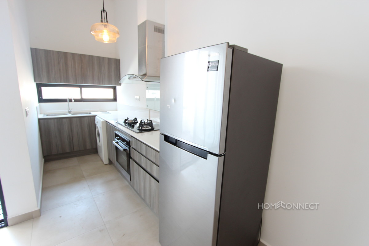 Newly Renovated Two Bedroom Apartment Beside the National Museum | Phnom Penh Real Estate