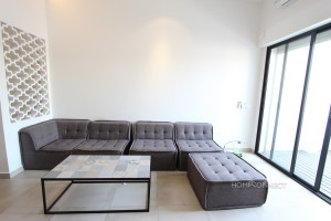 Newly Renovated Two Bedroom Apartment Beside the National Museum | Phnom Penh Real Estate