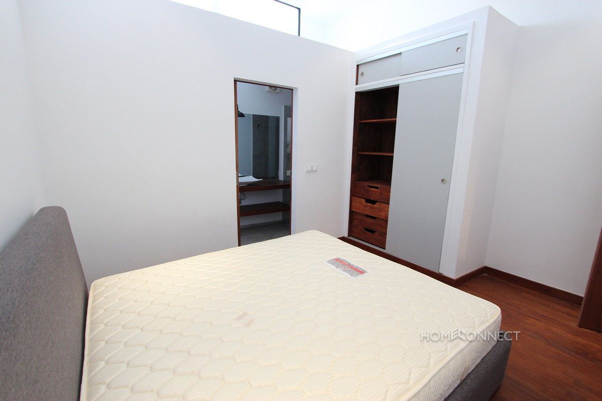Newly Renovated Two Bedroom Apartment Beside the National Museum | Phnom Penh Real Estate