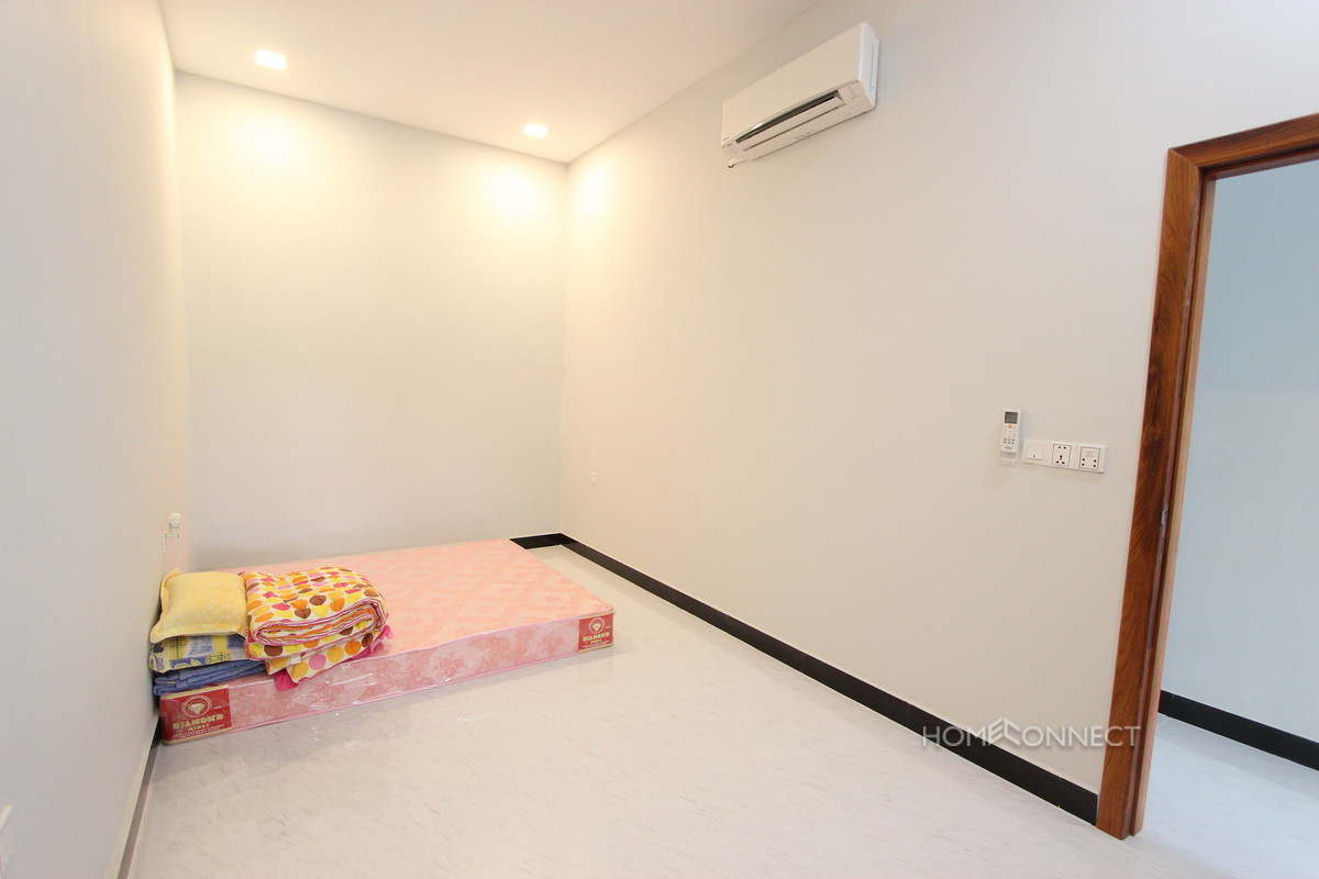 3 Bedroom Townhouse in the Russian Market Area | Phnom Penh Real Estate