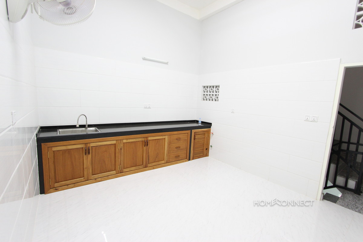 3 Bedroom Townhouse in the Russian Market Area | Phnom Penh Real Estate
