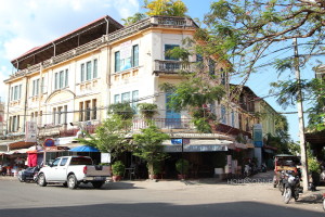 Historic French Colonial 1 Bedroom Apartment For Sale | Phnom Penh Real Estate