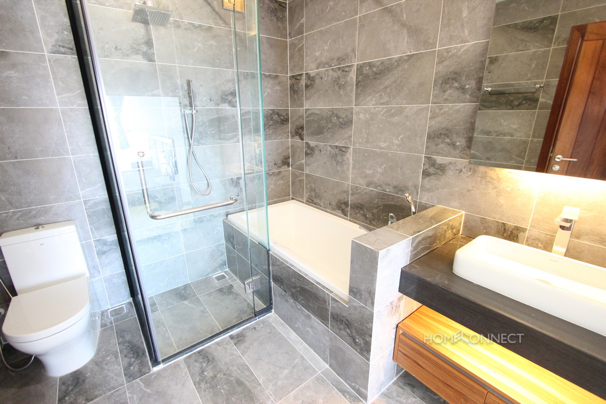 New 2 Bedroom Condominium Apartment in Central Phnom Penh Real Estate