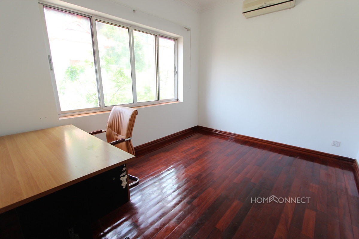 Secure Family Villa in Tonle Bassac|Phnom Penh Real Estate