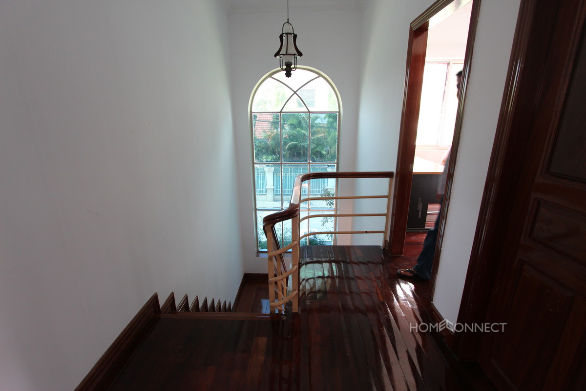 Secure Family Villa in Tonle Bassac|Phnom Penh Real Estate