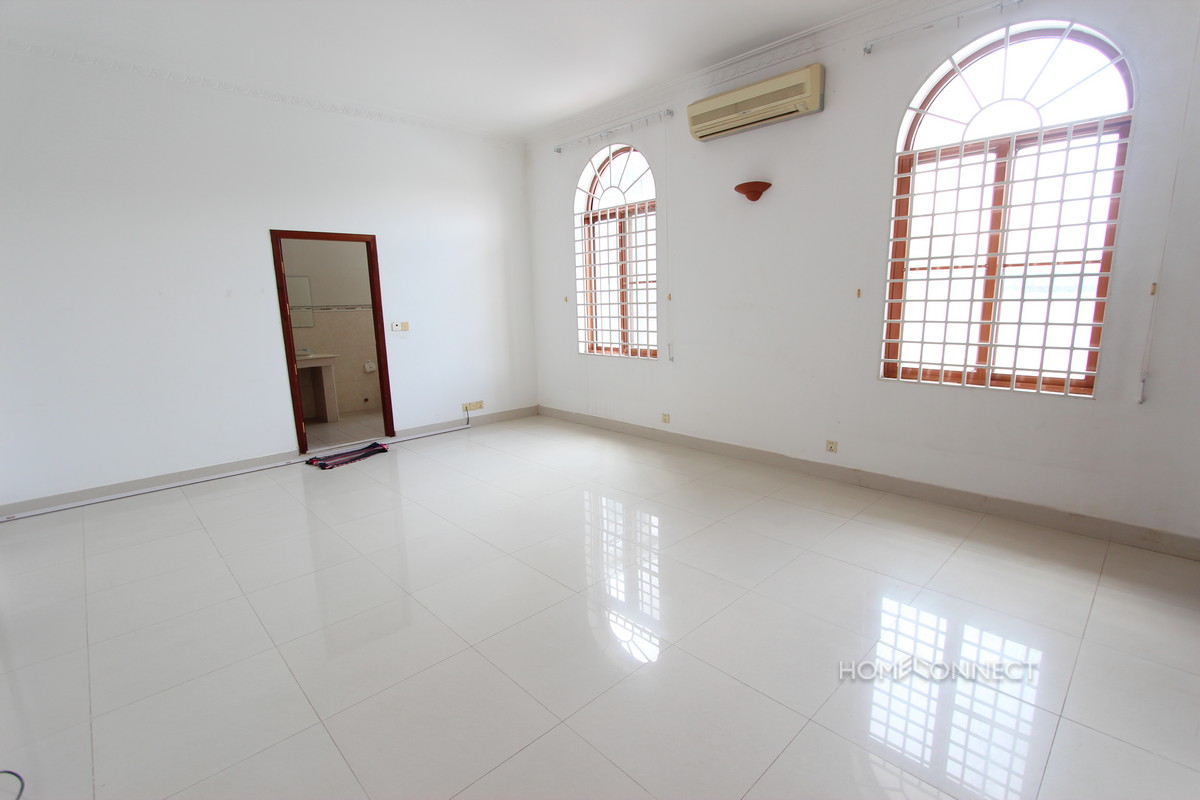 Large 5 Bedroom Family Villa with Pool in Toul Kork | Phnom Penh Real Estate