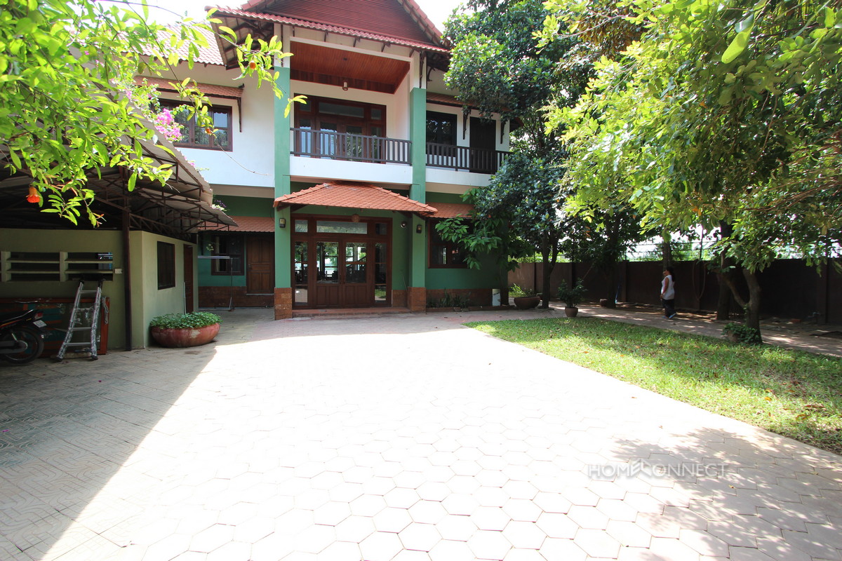 Private Pool 5 Bedroom Villa For Rent In Chroy Chungva | Phnom Penh Real Estate