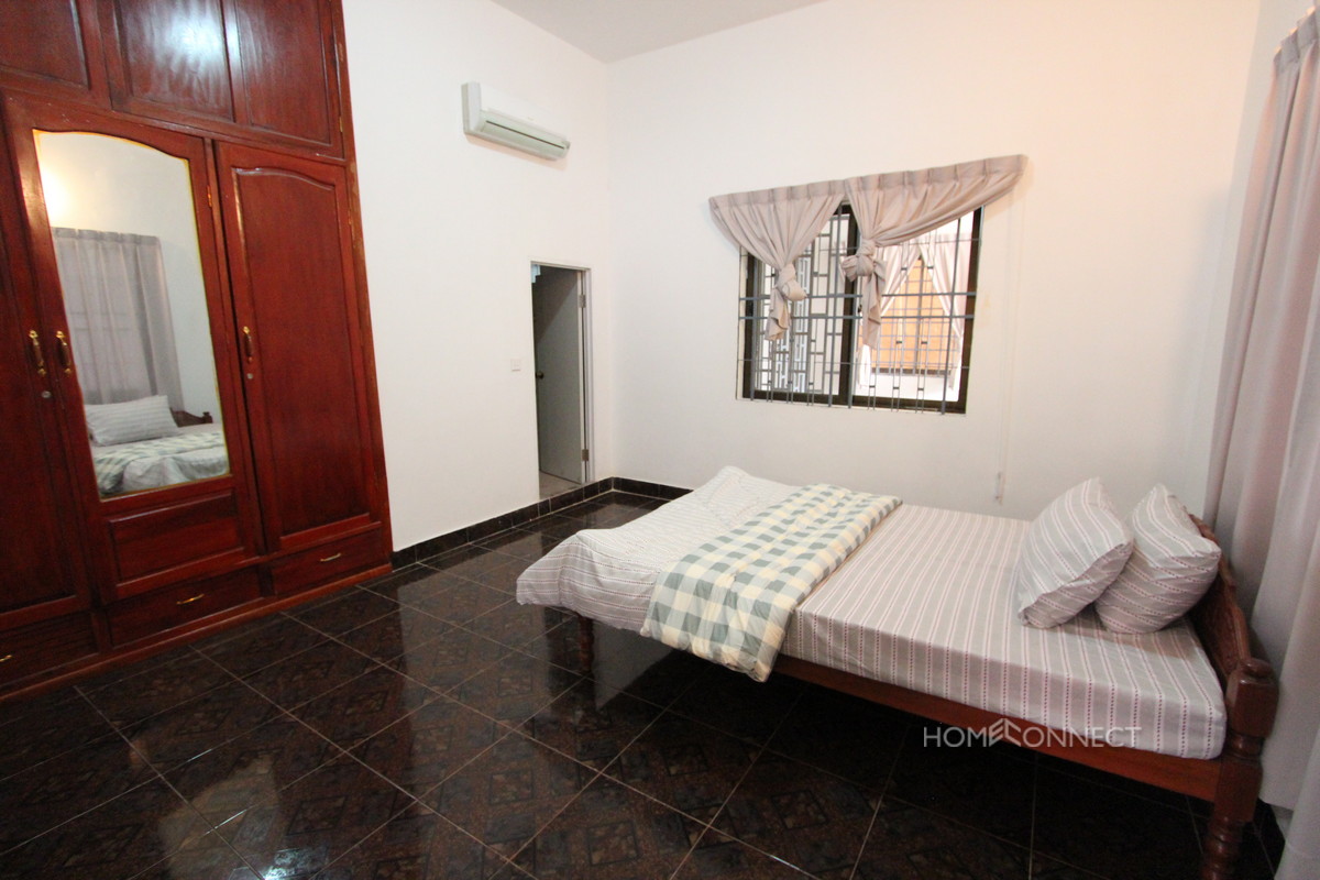 Large and Spacious 3 Bedroom Apartment in Tonle Bassac | Phnom Penh Real Estate