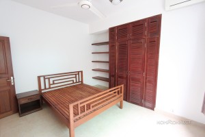 Comfortable 3 Bedroom Apartment Close to Independence Monument | Phnom Penh Real Estate