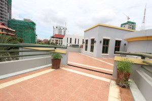 Large Residential/Commercial Villa in the Heart of BKK1 | Phnom Penh Real Estate