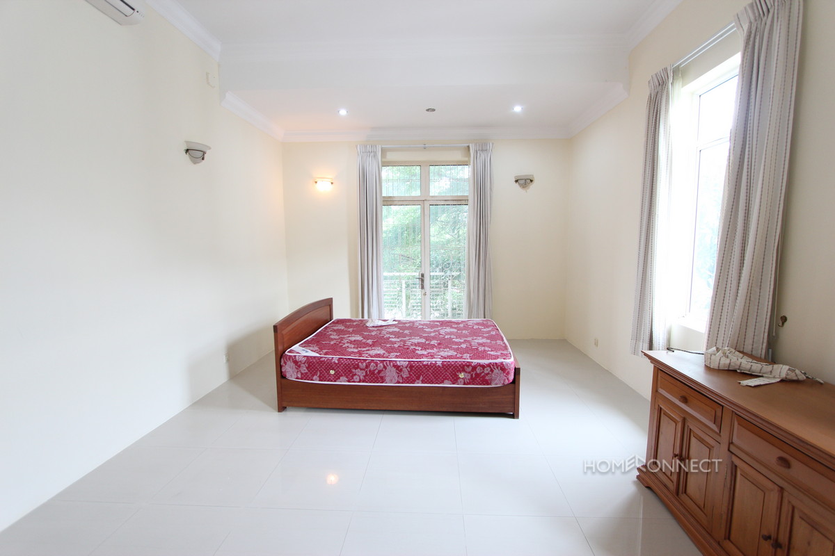 Secure Family Villa Located Near the Northbridge School | Phnom Penh Real Estate