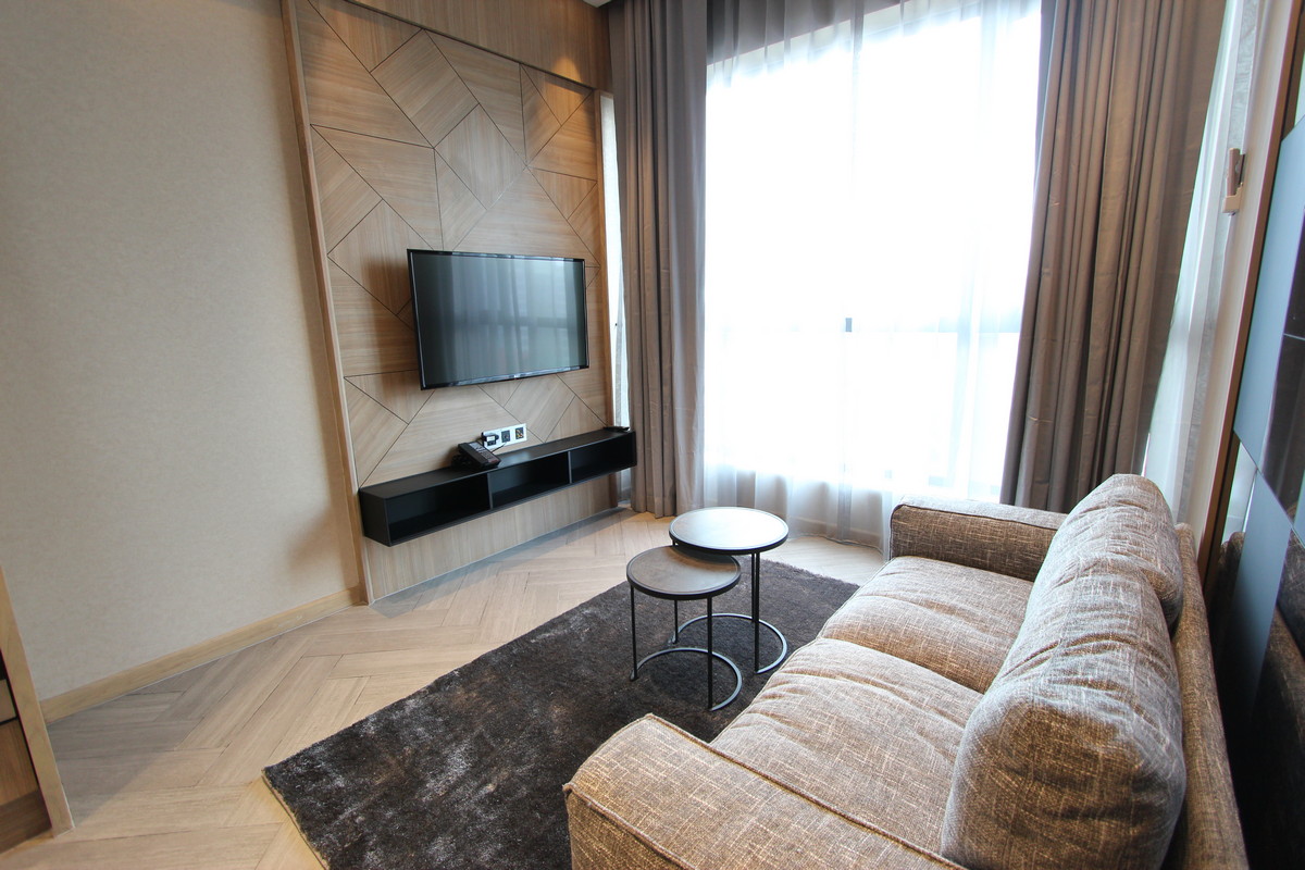 Modern and New 1 Bedroom Apartment in Tonle Bassac | Phnom Penh Real Estate