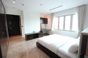 Executive Style 2 Bedroom Apartment in Daun Penh | Phnom Penh Real Estate