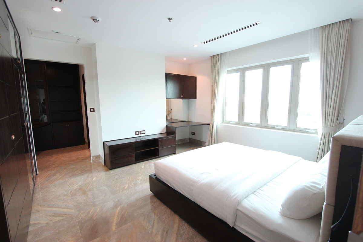 Executive Style 2 Bedroom Apartment in Daun Penh | Phnom Penh Real Estate