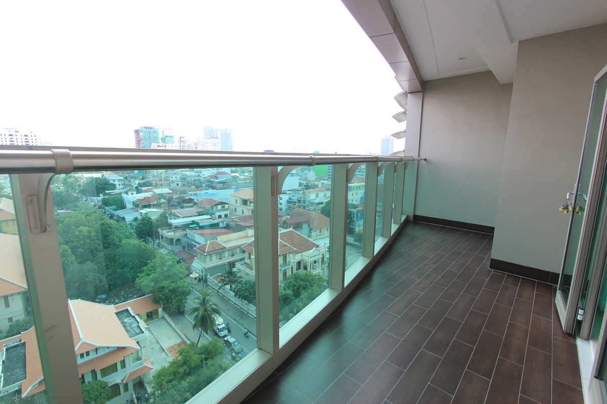 Executive Style 2 Bedroom Apartment in Daun Penh | Phnom Penh Real Estate