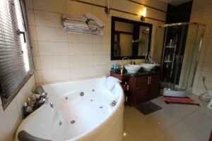 Beautiful 5 Bedroom Villa With Pool & Garden Near Northbridge | Phnom Penh Real Estate