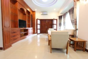 Family Sized 4 Bedroom Villa For Rent Beside Aeon Mall | Phnom Penh Real Estate